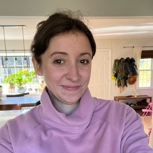 Meet your Posher, Dana